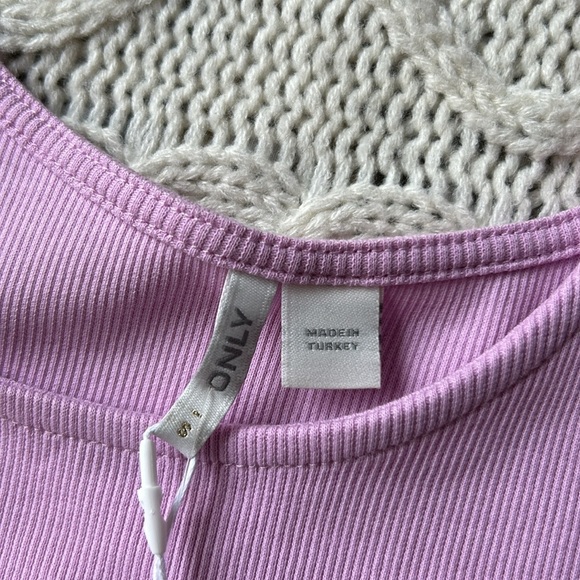 NWT Only Ribbed Tank Top - Picture 3 of 4
